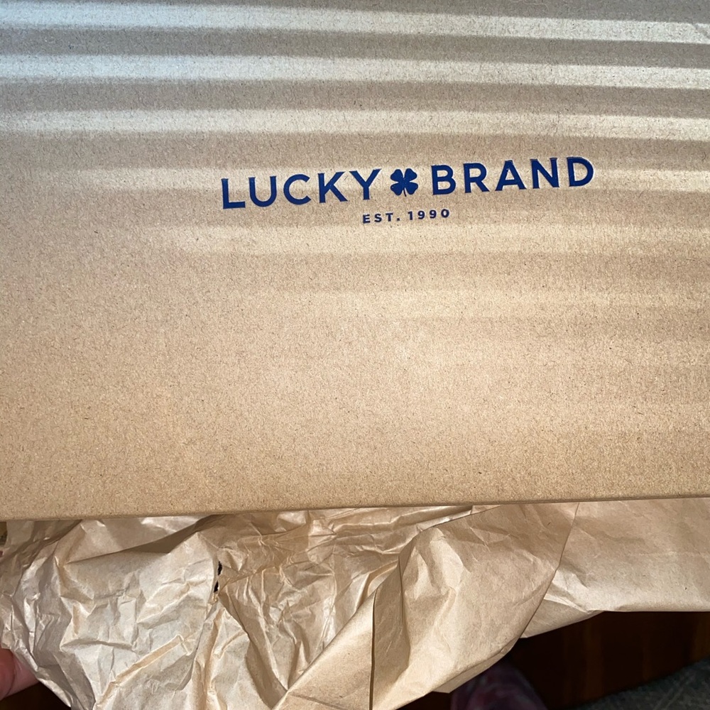 worn once, lucky brand snake skin shoes 😍